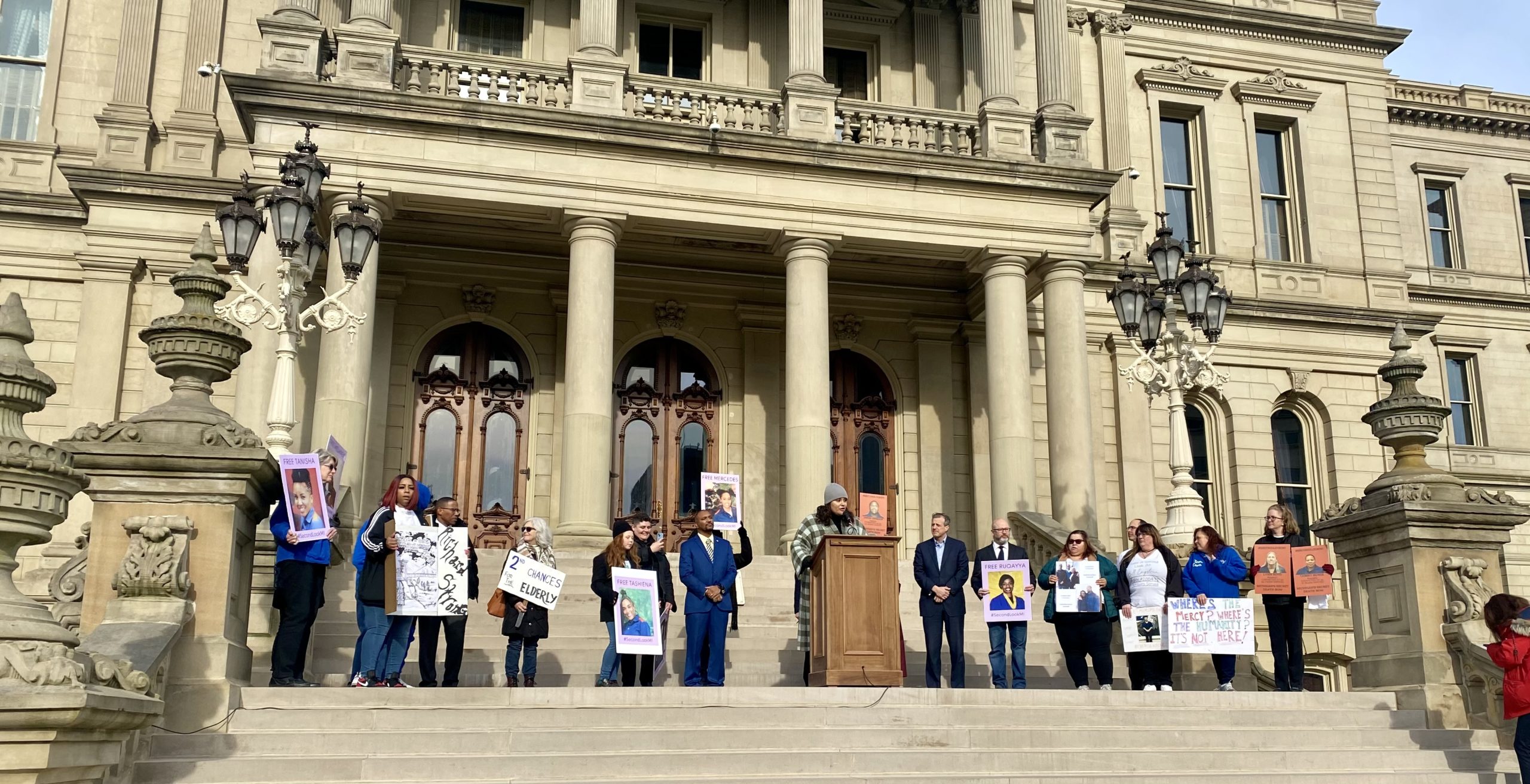 Image of rally on MI State capitol steps