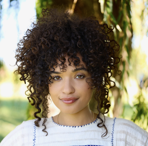 Liz Kennedy headshot
