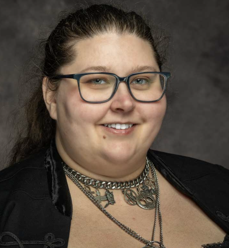 Dez Squire headshot